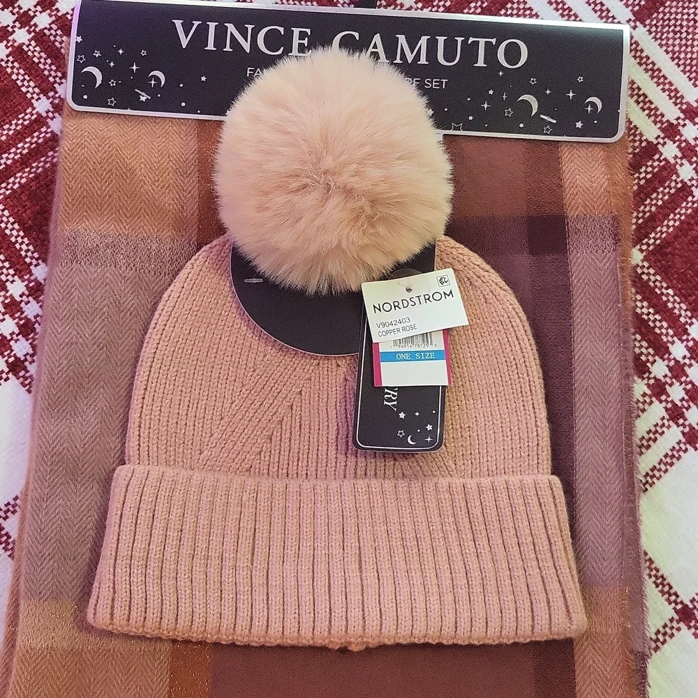 Vince Camuto hat and scarf set - Picture 2 of 6
